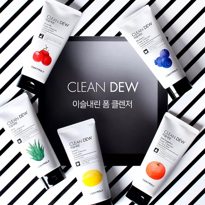 penka-dlya-umyvaniya-tony-moly-clean-dew-aloe-foam-cleanser-126177-700x700